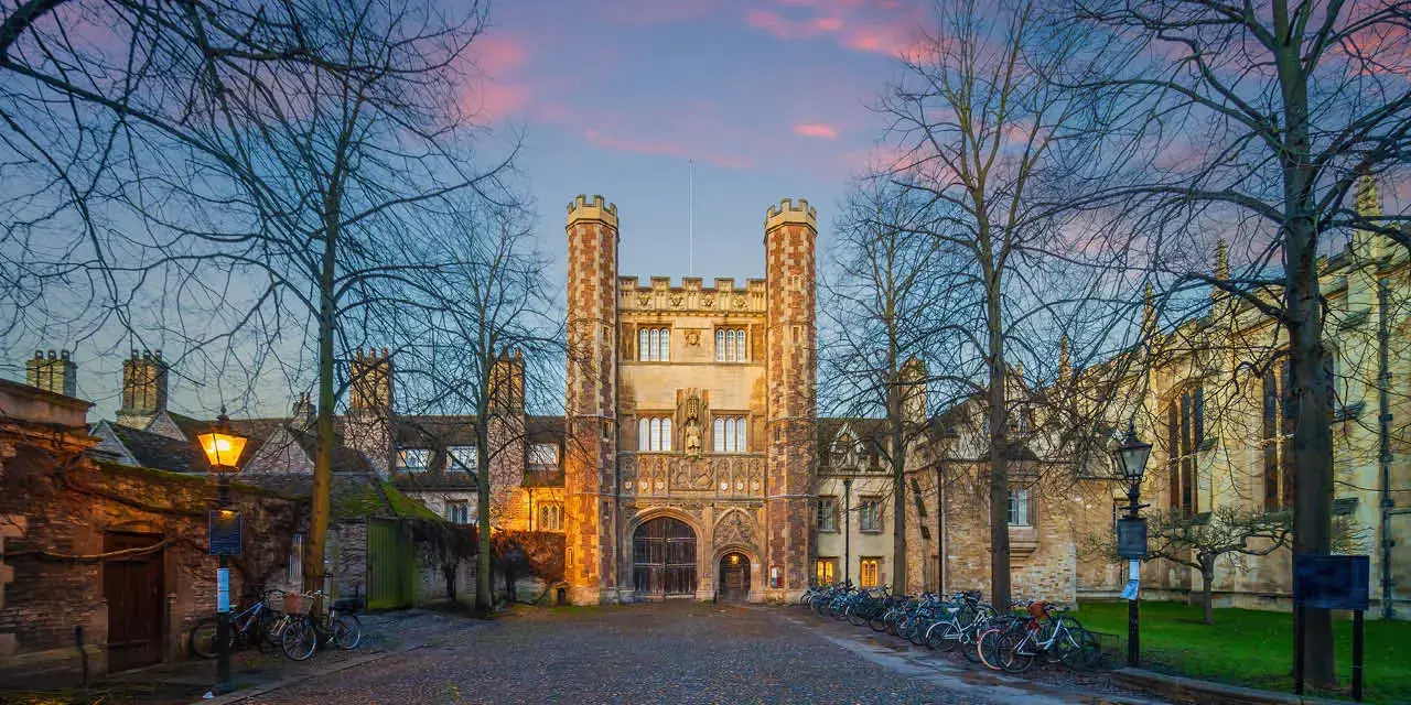 Downtown Cambridge city skyline, cityscape of England at sunset