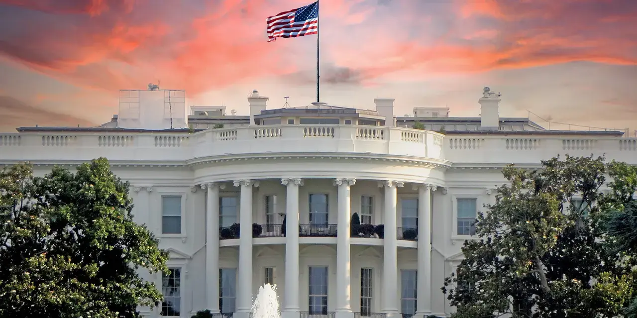 White House in Washington D.C. at sunset
