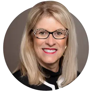 Theresa Popp Braun headshot