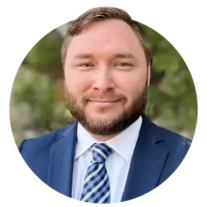 Zachary Smith headshot